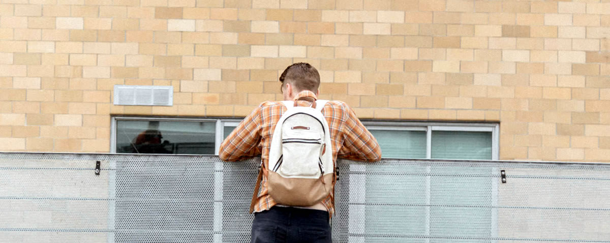 laptop backpack warranty